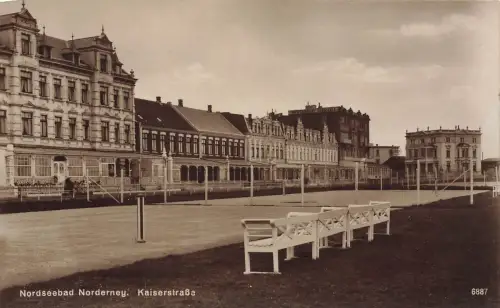 AK Norderney Nordseebad Kaiserstraße Niedersachsen ungelaufen Postkarte