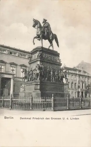AK Berlin Denkmal Friedrich des Grossen Berlin ungelaufen Postkarte