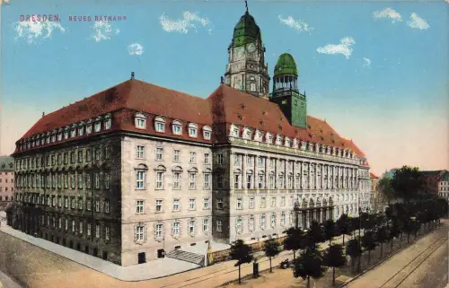 AK Dresden Neues Rathaus Sachsen 1916 gelaufen Feldpostkarte