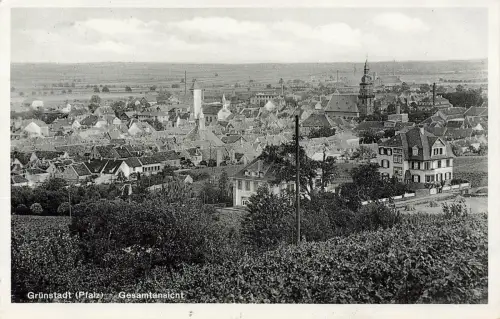 AK Grünstadt Gesamtansicht Kirche Rheinland-Pfalz 1937 gelaufen Postkarte