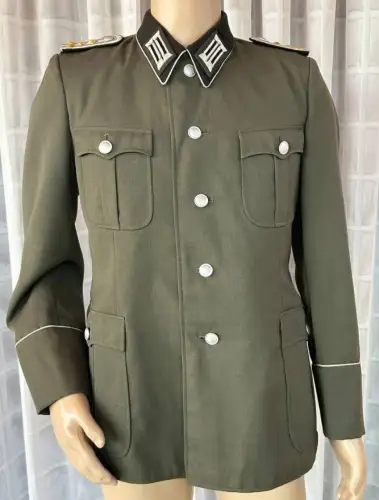 DDR NVA Offizier Uniformjacke 1966 schwarzer Kragen Größe 50
