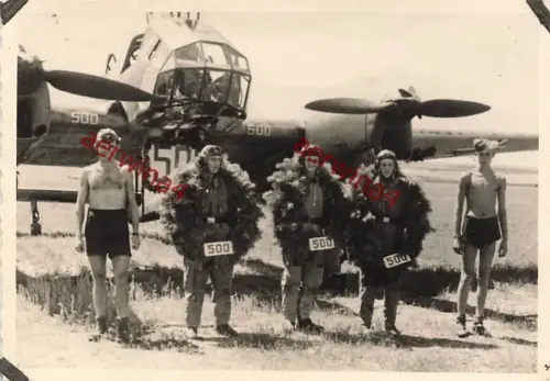 Foto 2WK 500 Feindflug deutsche Piloten am Flugzeug Focke-Wulf Fw 189 Uhu