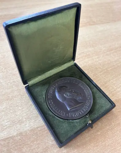 Medaille Luitpold Prinz von Bayern/ Landwirtschaft 1810 - 1910 Bronze in Etui