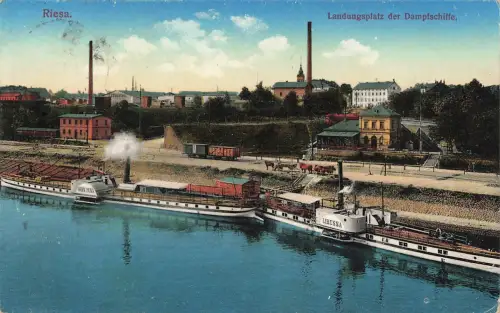 AK Riesa Landungsplatz Dampfschiffe John Penn Libussa Sachsen 1915 Feldpostkarte