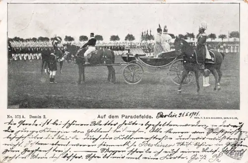 AK Berlin Auf dem Paradefelde Berlin 1901 gelaufen Postkarte