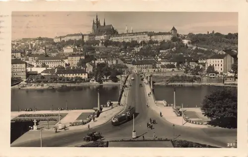 AK Prag Burg Hradschin Böhmen 1941 gelaufen Postkarte
