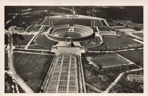 AK Berlin Reichssportfeld Gesamtansicht Berlin gelaufen Postkarte