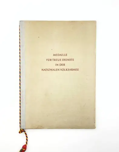 DDR NVA Urkunde treue Dienste in der NVA Bronze 1963 Unterleutnant