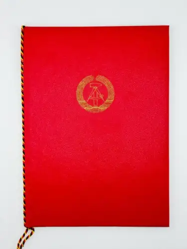 DDR VP Urkunde für vorbildliche Arbeit 1978 Meister der VP