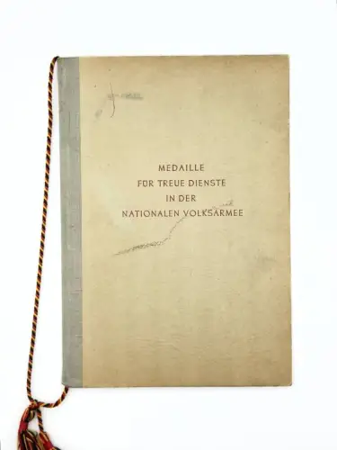 DDR NVA Urkunde Medaille für treue Dienste in der NVA Silber 1962 Hauptfeldwebel
