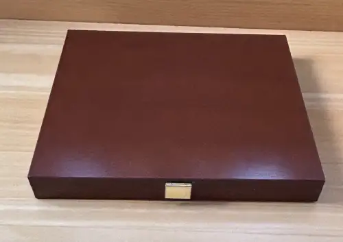 Leer Holz Etui Holzmünzbox JANUS für 12 Münzen