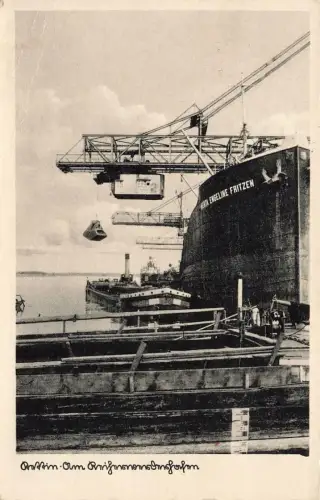 AK Stettin Herta Engeline Fritzen Ladevorgang Pommern 1942 gelaufen Postkarte