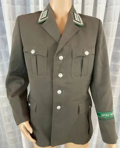 DDR NVA GT Grenztruppen Uniformjacke Gr. sg52-0 1970
