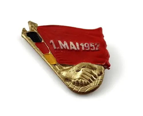 DDR Papp Abzeichen 1.Mai 1952