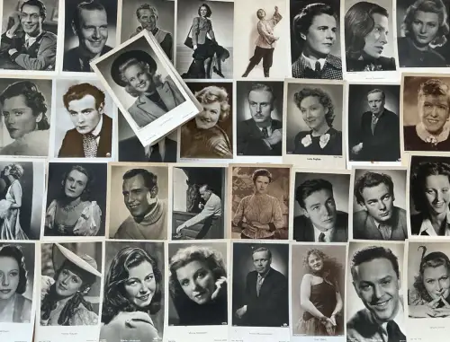 Lot / Konvolut 50 AK Postkarten Film Schauspieler