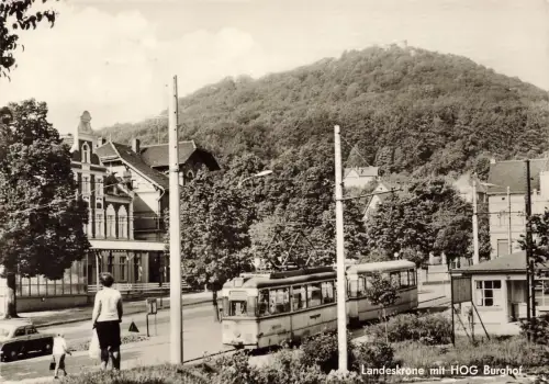 DDR AK Görlitz Landeskrone mit HOG Burghof Sachsen 1977 gelaufen Postkarte