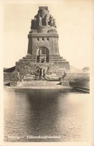 AK Leipzig Völkerschlachtdenkmal Sachsen 1943 gelaufen Feldpostkarte