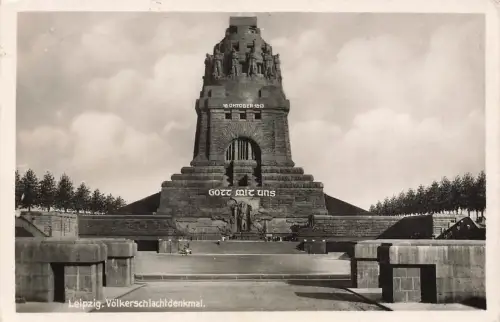 AK Leipzig Völkerschlachtdenkmal Gott mit uns Sachsen 1940 gelaufen Postkarte
