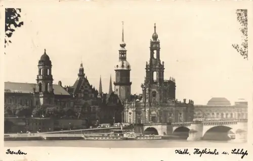 AK Dresden Katholische Hofkirche Schloss Sachsen 1942 gelaufen Postkarte
