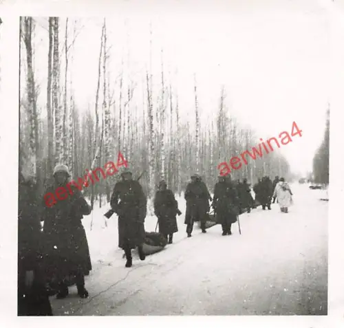 Soldaten Gr.-Regt. 344 Vormarsch Mga - Schüsselburg Leningrad Russland Ostfront