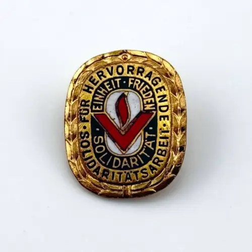 DDR Volkssolidarität Medaille für hervorragende Solidaritätsarbeit