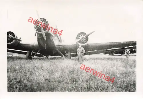 Deutsches Flugzeug Ju 52 Fliegerhorst bei Smolensk Russland Ostfront