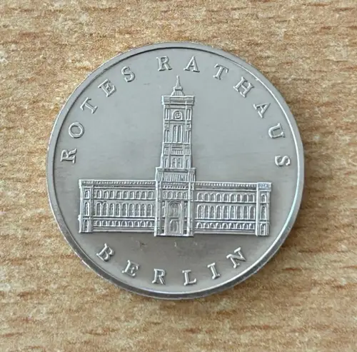 DDR 5 Mark 1987 Rotes Rathaus Berlin Gedenkmünze
