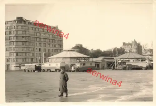 Deutscher Soldat am Rummel Platz in Rennes Frankreich