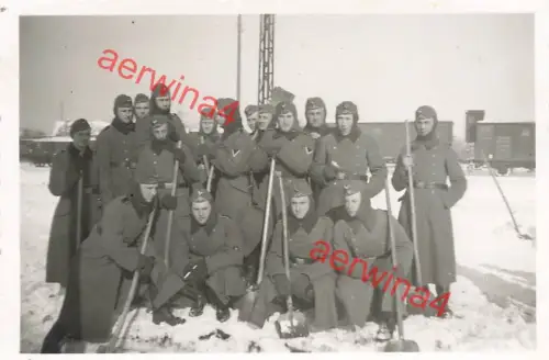 Deutsche Soldaten Januar 1940 Schnee schaufeln Bahnhof Loburg Möckern S.-Anhalt