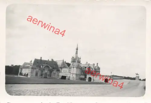 Blick auf das Schloß Chateau Chantilly Frankreich