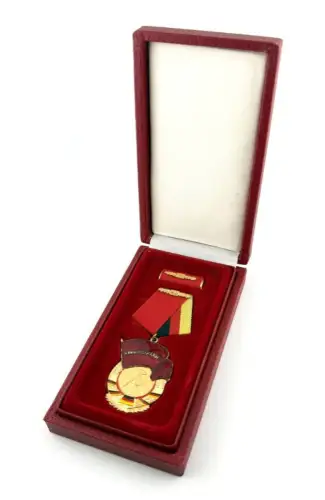 DDR Orden Banner der Arbeit Stufe I