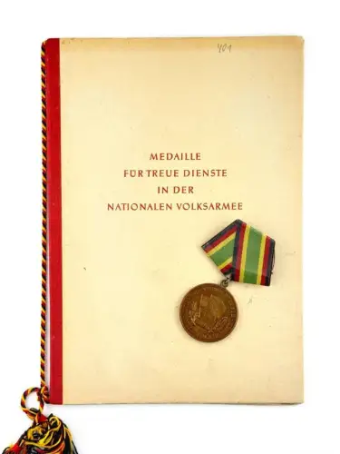 DDR Medaille für treue dienste in der NVA in Bronze mit Urkunde Obermeister 1961