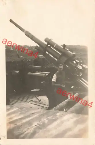 Deutsche Soldaten an 8,8 Flak Stellung bei Smolensk Russland Ostfront