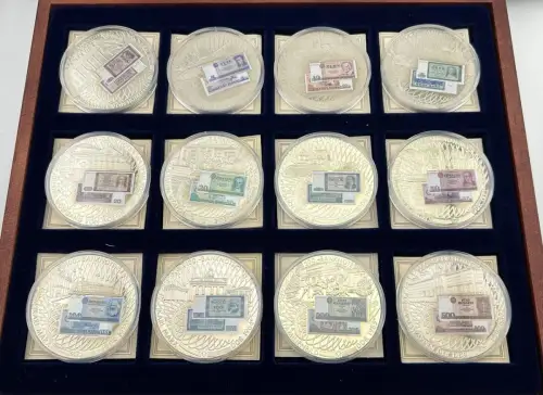 Sammlung 12 DDR Gedenkmedaillen Deutsche Banknoten - Prägungen 2003 PP