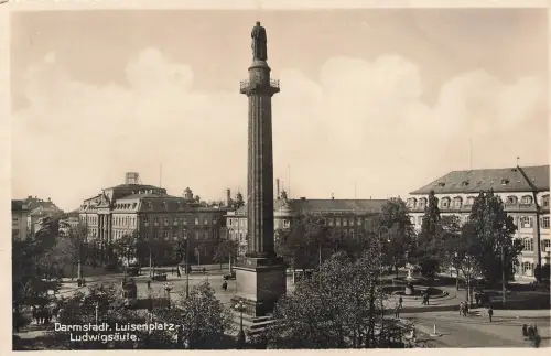 AK Darmstadt Luisenplatz Ludwigssäule Hessen ungelaufen Postkarte
