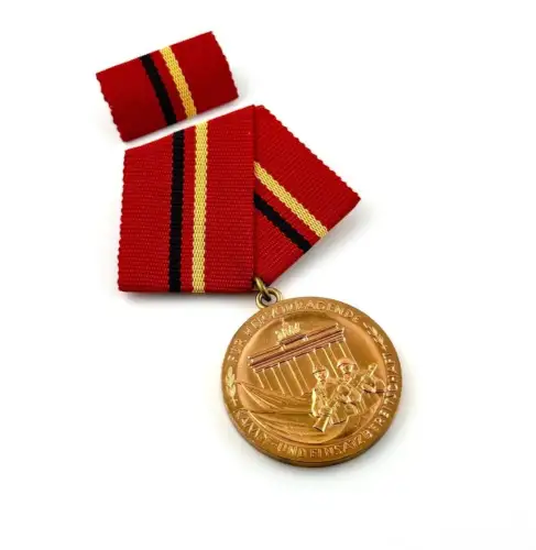 DDR Verdienstmedaille der Kampfgruppen der Arbeiterklasse in Bronze