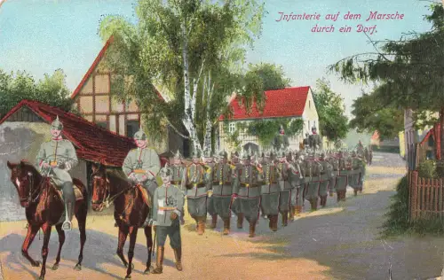AK 1.WK Infanterie auf dem Marsche Dorf Soldaten Pferde gelaufen Patriotika