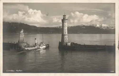AK Lindau am Bodensee Hafen Lechtturm Bayerischer Löwe Bayern 1927 Postkarte