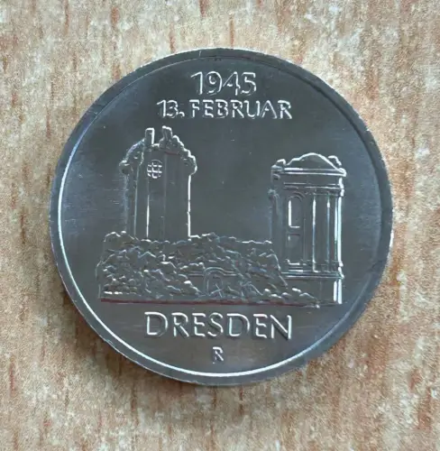5 Mark 1985 Frauenkirche Dresden 13.Februar1945