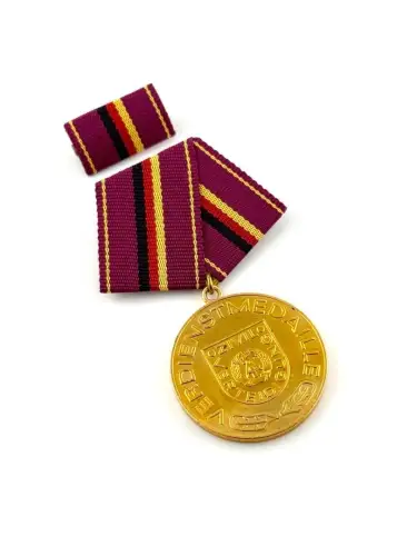 DDR Verdienstmedaille der Zivilverteidung in Gold