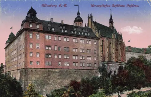AK Altenburg Herzogliches Residenz Schloss Sachsen-Anhalt ungelaufen Postkarte