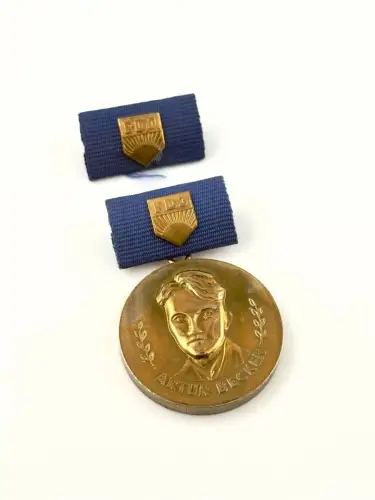 DDR FDJ Arthur-Becker-Medaille in Gold