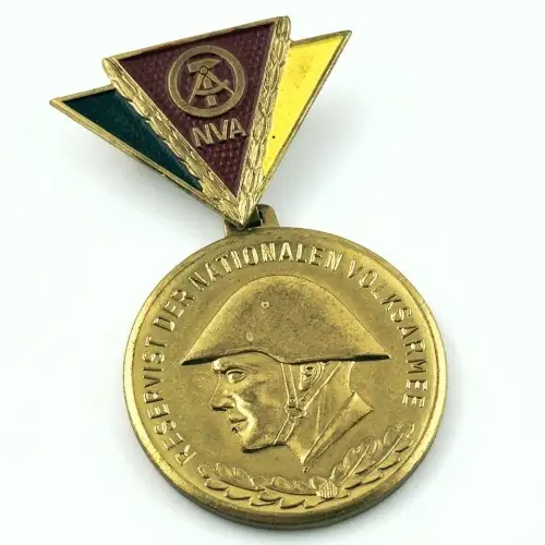 DDR Reservistenabzeichen 1966-1989 in Gold