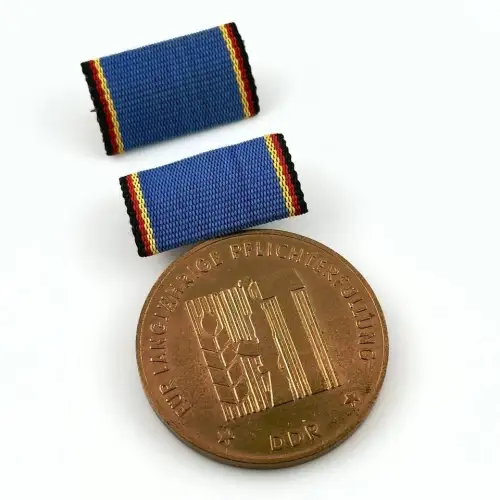 DDR Medaille langjährige Pflichterfüllung Stärkung der Landesverteidigung Bronze