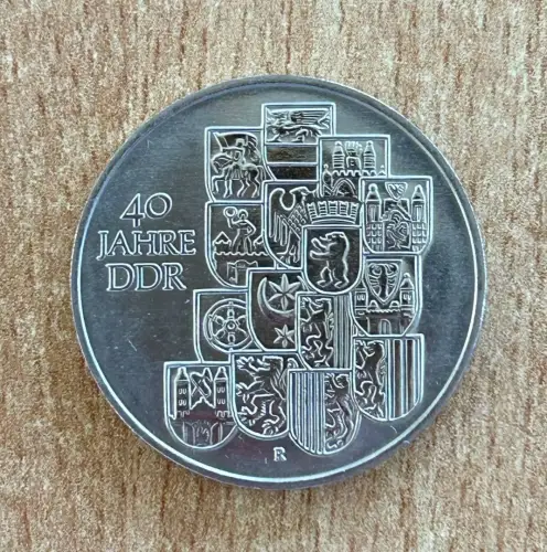 DDR 10 Mark 40 Jahre DDR Wappen Berlins 1989 Gedenkmünze