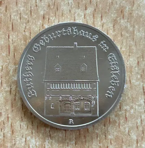 DDR 5 Mark 1983 Luthers Geburtshaus im Eisleben