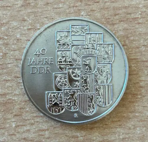 DDR 10 Mark 40 Jahre DDR Wappen Berlin 1989 Gedenkmünze