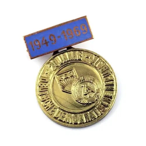 DDR FDJ Medaille Pioniertaten für das sozialistische Vaterland