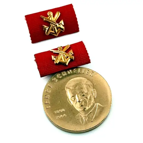 DDR GST Ernst-Schneller-Medaille in Bronze