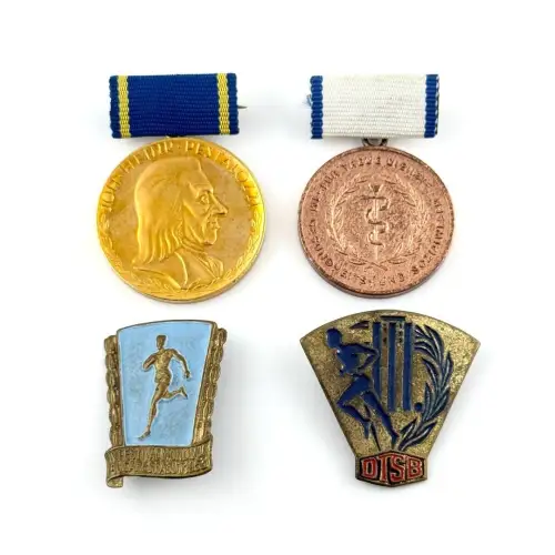 DDR Konvolut 4 Stück Abzeichen Orden Medaillen East German Badge NVA MdI SED #2